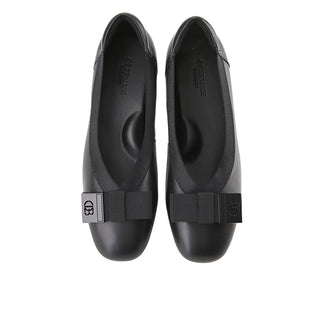 Della Joline In Black
