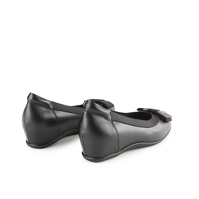 Obermain Wanita Flats Dellia Joline