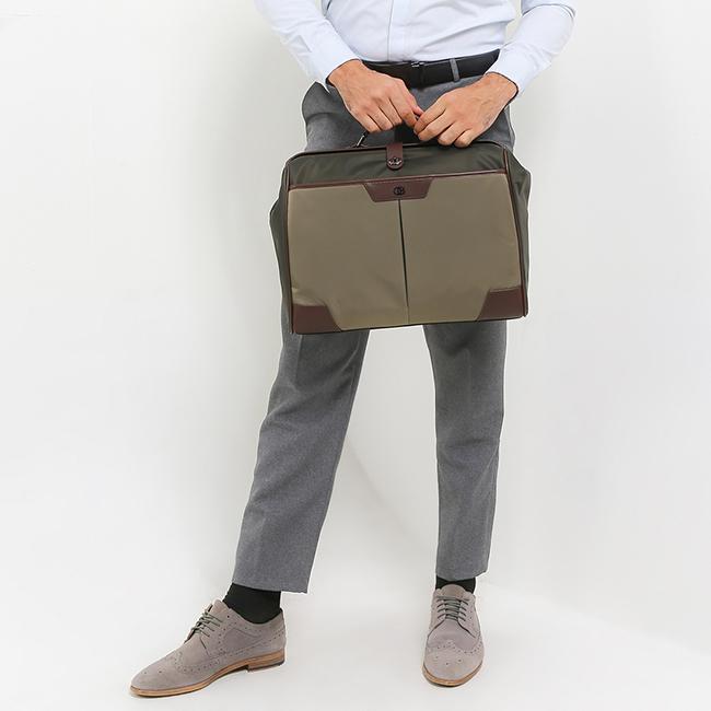 Kenton Document Bag In Olive