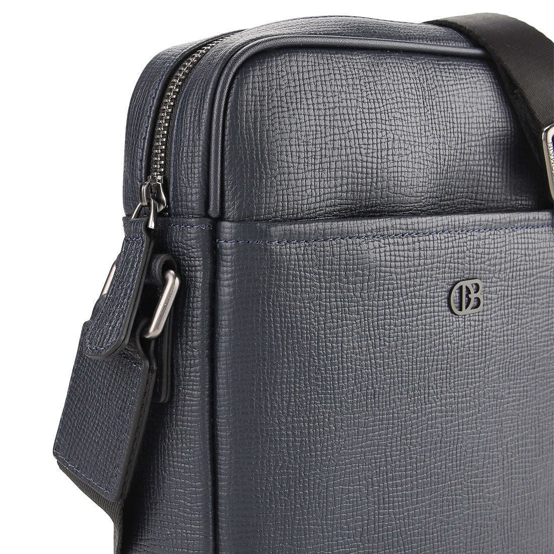 Jude Sling Bag-L In Navy