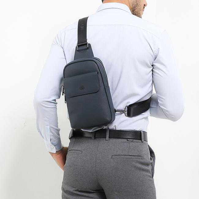 Rico Chest Bag-L In Navy