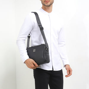 Sander Messenger Bag-L In Black