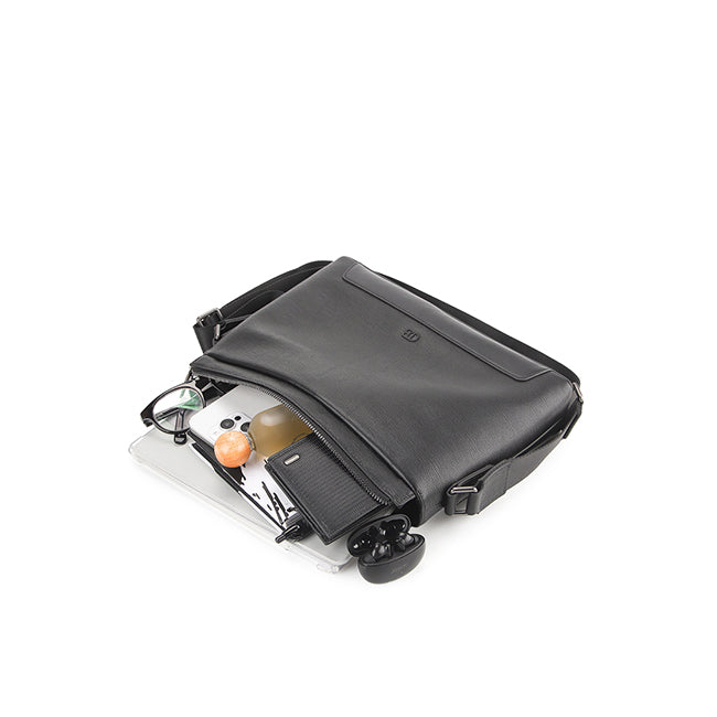 Spencer Messenger Bag-L In Black