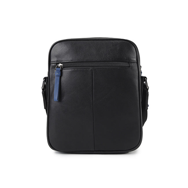 Dennis Sling Bag-L In Black