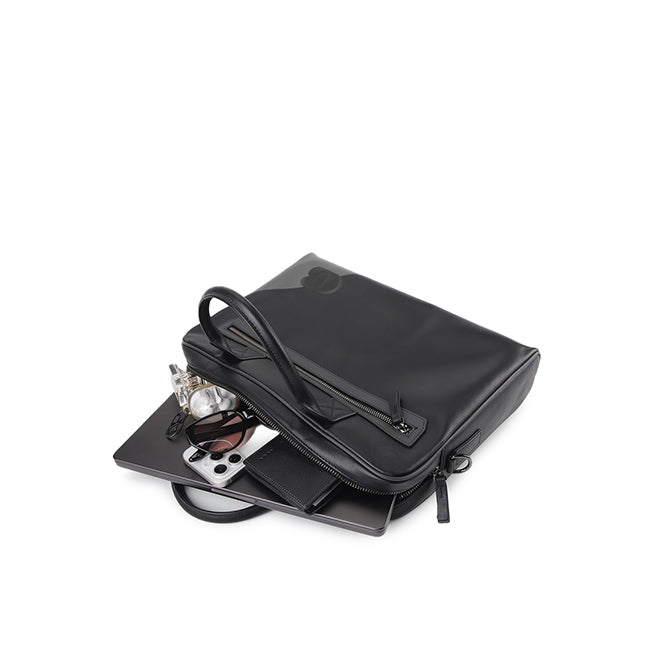 Fortune Document Bag-L In Black