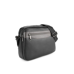 Taryn 3 Messenger Bag In Black