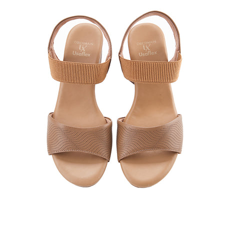 Monna Gitel In Camel