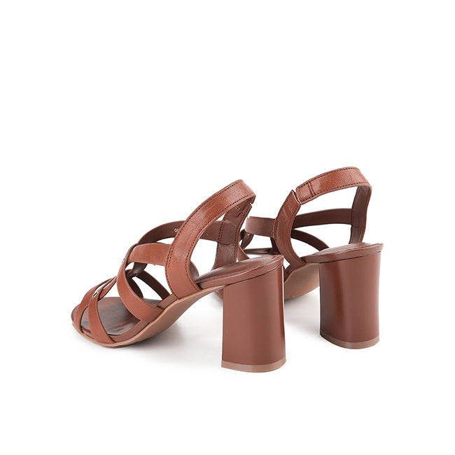 Nola Beatrice In Brown