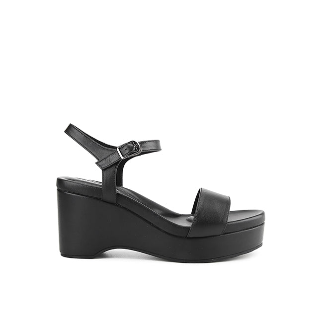 Millie Eveline In Black
