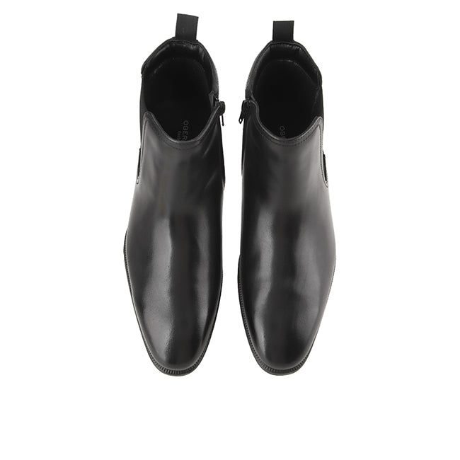 Antony Simon In Black