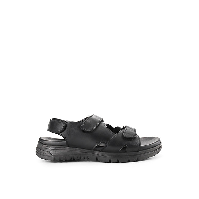 Guilbert Jomal In Black