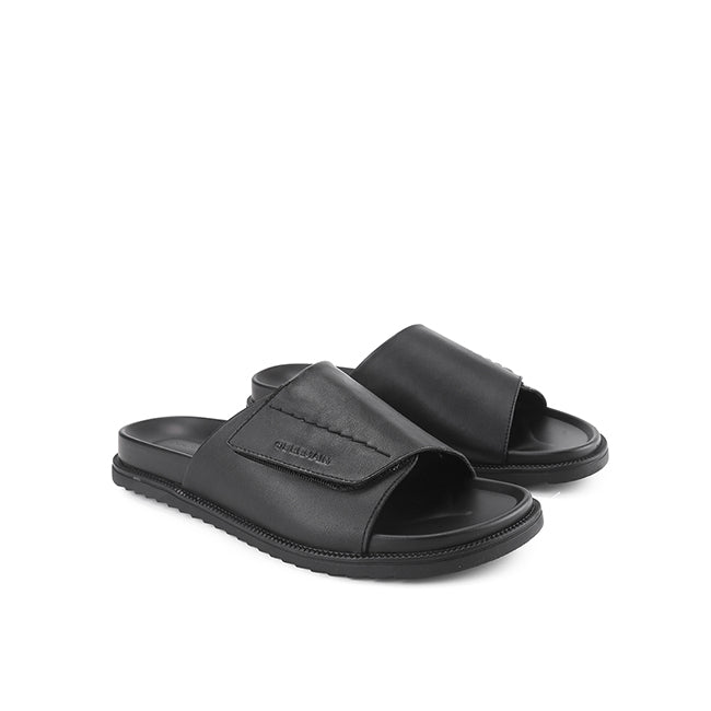 Obermain Sandal Pria Slip On Elgan Ramon In Black