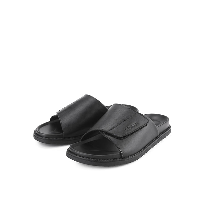 Obermain Sandal Pria Slip On Elgan Ramon In Black