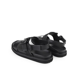 Fredy Simon In Black