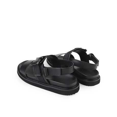 Fredy Simon In Black