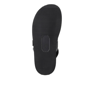 Fredy Simon In Black