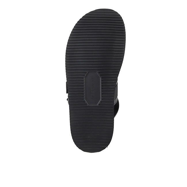 Fredy Simon In Black