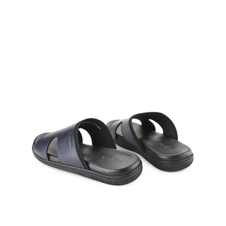 Erland Braxton In Navy