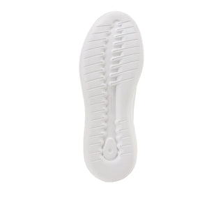 Stevie Kenton In White