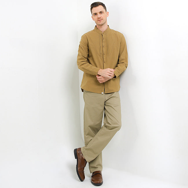 Ellias In Brown