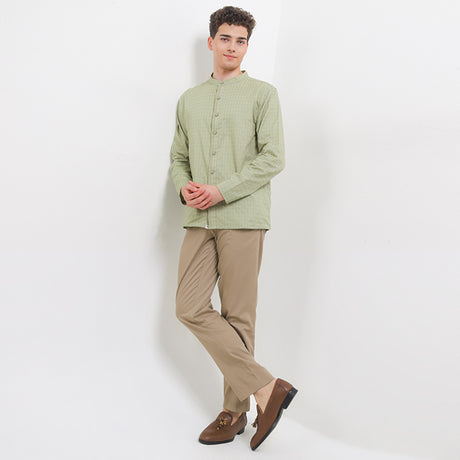 Esteban In Sage