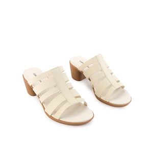 Regina Clara In Off White