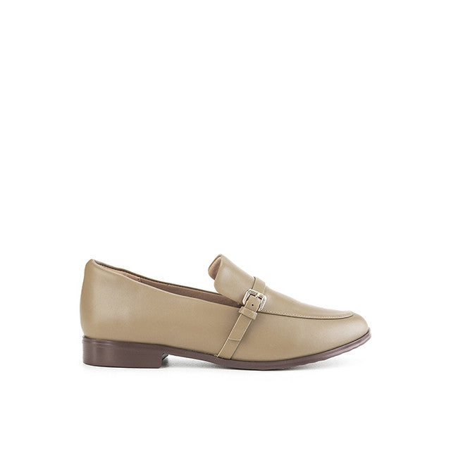 Gilberta Jen In Khaki