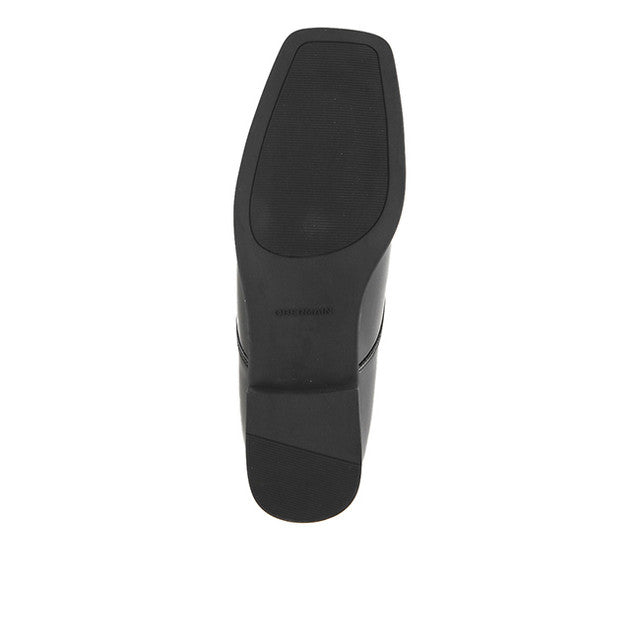 Guida Elle In Black