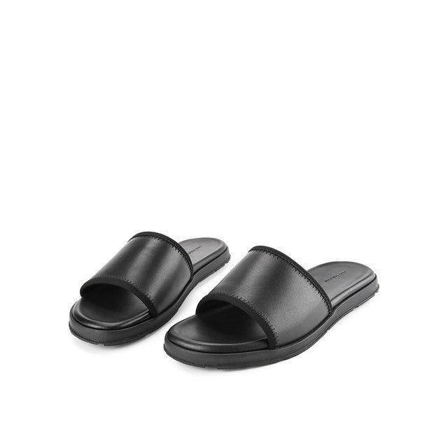 Fredy Koby In Black