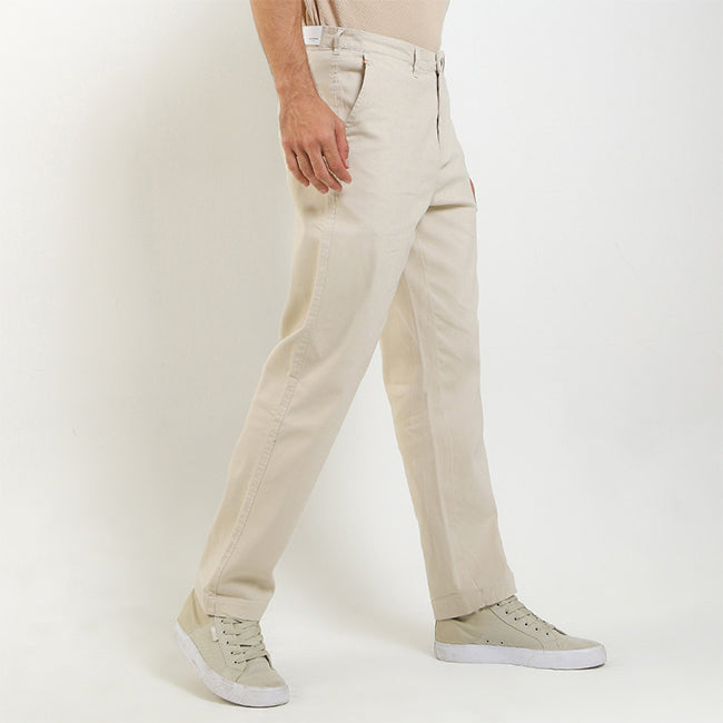 Alan In Beige