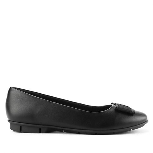 Obermain Sepatu Flats Gabby Della - Slip On In Black